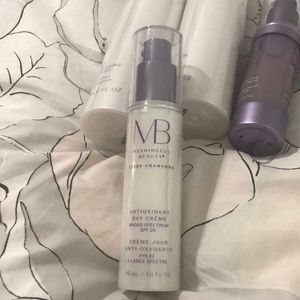 Antioxidant Day Cream broad spectrum spf 20